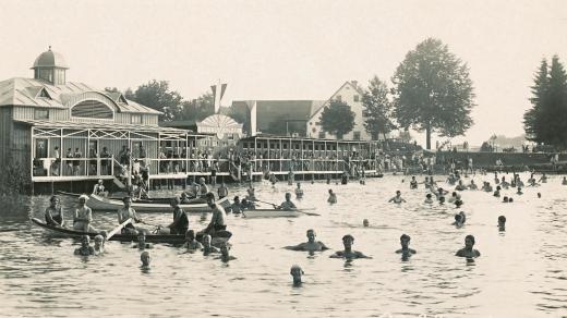 Sokolská plovárna, Červený Kostelec. Rok cca 1932