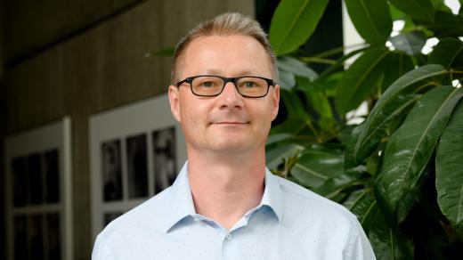 Oldřich Bureš, politolog