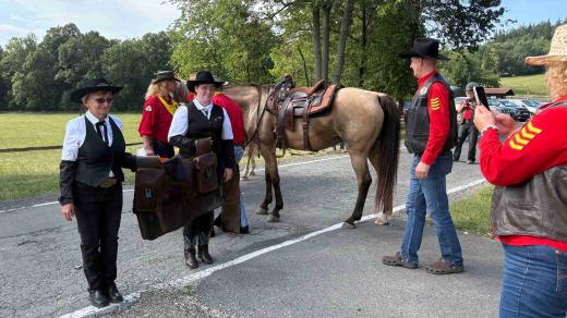 Předávka pošty Pony Express v Suchdolu nad Odrou