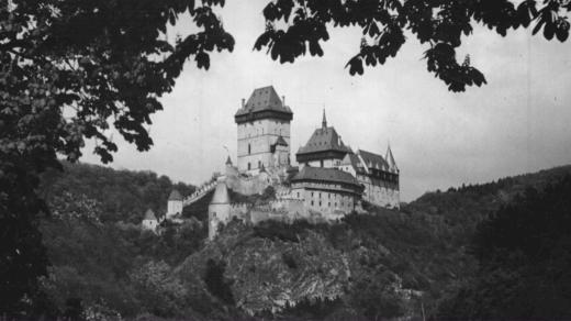 Ilustrační foto (hrad Karlštejn, bez data)