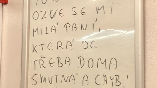 metro, nápis, inzerát
