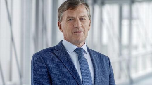 Prof. MUDr. Jiří Manďák, Ph.D. - děkan Lékařské fakulty UK v Hradci Králové