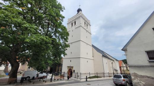 Někdejší kostel sv. Kryštofa je nejstarší ve městě zmíněný už k roku 1331