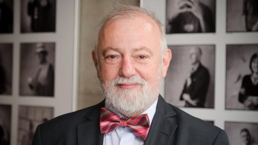 Hynek Kmoníček