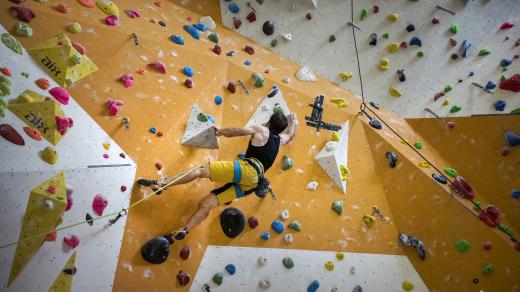 Adam Ondra, patří mezi absolutní světovou špičku sportovních lezců a Štěpán Stráník