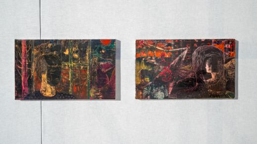 Výstava To podstatné se děje mimochodem skláře a designéra Ronyho Plesla v Galerie Magnus Art