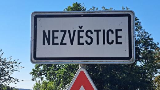 První písemná zmínka o Nezvěsticích sahá do 14. století