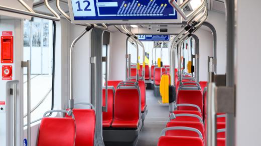 Tramvaj Škoda ForCity Plus 52T