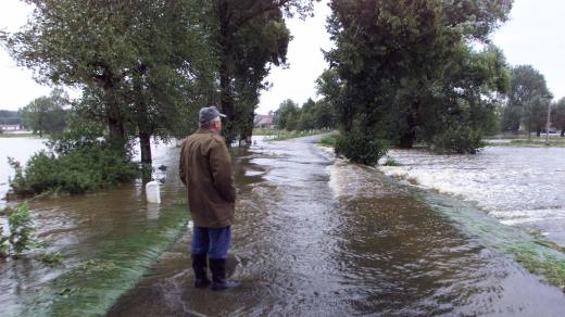 Povodně 2002 v jižních Čechách, rozvodněná řeka Otava