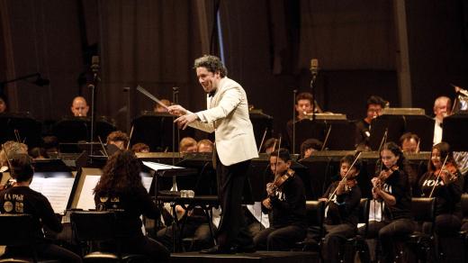 Losangeleské filharmonie (Los Angeles Philharmonic) a dirigent Gustavo Dudamel