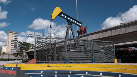 USA získají v následujících letech 65 miliard barelů ropy z Venezuely