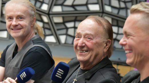 Pavel Šporcl, Petr Janda a Milan Devinne v Toboganu