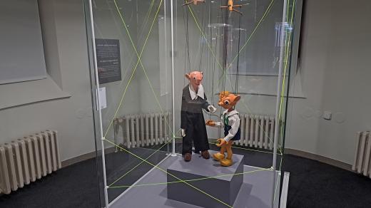 Letos uplynulo sto let od doby, kdy z plzeňského jeviště poprvé promluvil Hurvínek. Stalo se tak 2. května 1926