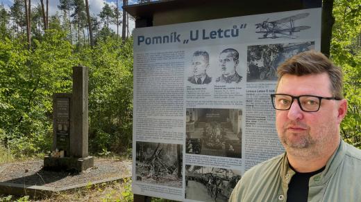 Temné letopisy moravské: Pád letadla v předvečer války