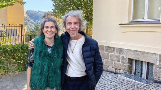 Soali Jera a Miroslav Noe, čeští hudebníci, umělci a výrobci gongů a speciálních paliček