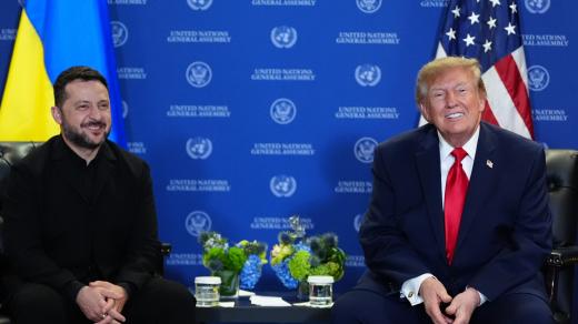 Volodymyr Zelenskyj a Donald Trump se setkali na okraj zasedání Valného shromáždění OSN v New Yorku