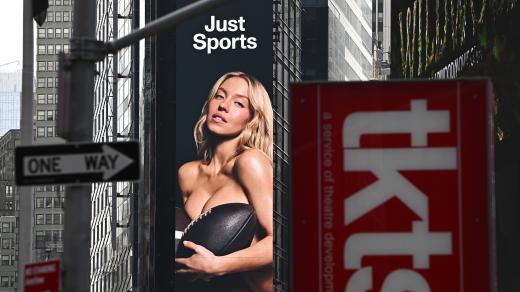 Americká herečka Sydney Sweeney v kampani sázkové platformy