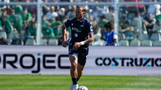 Záložník Antonín Barák během zápasu v italské lize