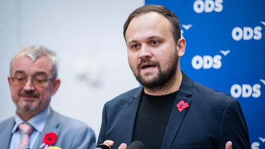 Zleva Marek Benda a Jiří Havránek na tiskové konferenci poslaneckého klubu ODS před schůzí Sněmovny