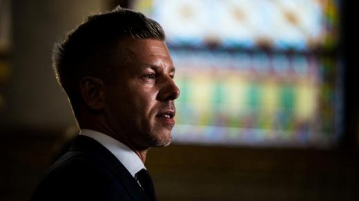 Maďarský premiér Peter Magyar pořádá tiskovou konferenci po schválení 17. ústavního dodatku v Budapešti v Maďarsku dne 13. července 2026