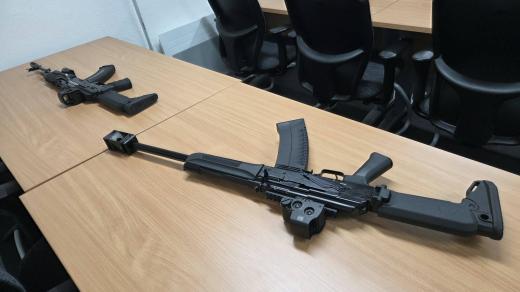 Žáci jesenické školy si budou střelbu cvičit s airsoftovými zbraněmi