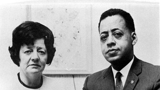 Betty a Barney Hillovi, kteří byli údajně v září 1961 uneseni mimozemšťany