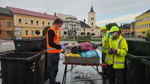 Nejvíc našli pracovníci odborné firmy v kontejnerech kompostovatelného bioodpadu