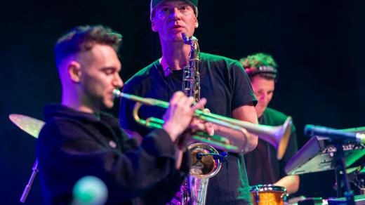 Kapela EABS, koncert v Krakově na Jazz Juniors 2026 – foto Michał Łepecki  (označit press)