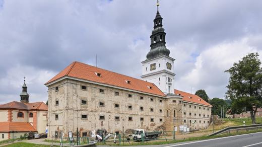 V klášteře Plasy na severním Plzeňsku skončila další náročná etapa záchrany