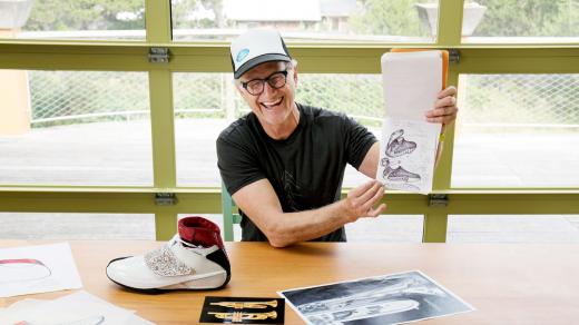 Ze seriálu Abstract: The Art of Design (Tinker Hatfield)