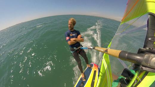 Karel Lavický na svém windsurfu