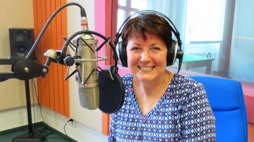 MUDr. Silvie Šidáková ve studiu Českého rozhlasu Hradec Králové