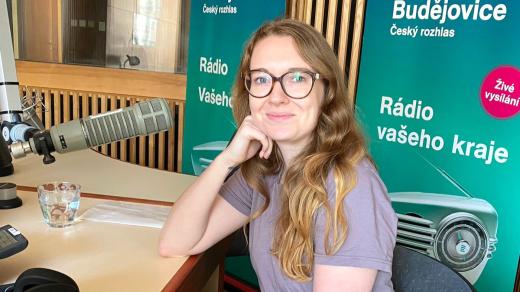 Karolína Zoe Meixnerová, influencerka a popularizátorka literatury