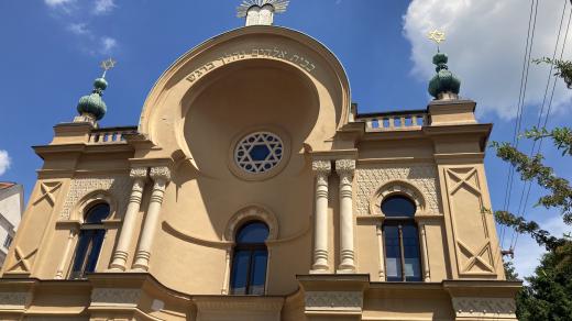Průčelí opravené synagogy v Čáslavi