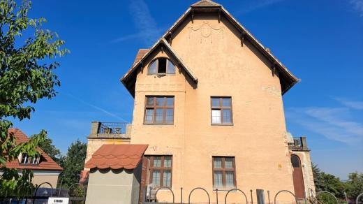 V prostorách fary v Dobré Vodě u Českých Budějovic vzniká Centrum Agáta pro oběti domácího a genderově podmíněného násilí