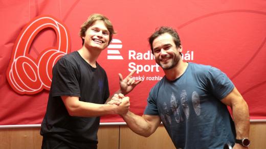 Snowboardista Jakub Hroneš a Vavřinec Hradilek