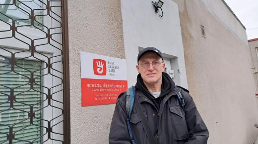 Pečovatel Tomáš Komárek