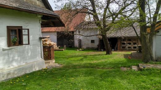 Hospodářství Korábkových v Hradišti, první úkryt výsadkářů z Platinum Pewter