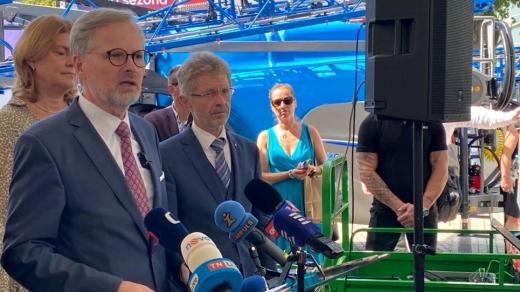 Premiér Petr Fiala (ODS) jednal na agrosalonu Země živitelka s potravináři o cenách potravin