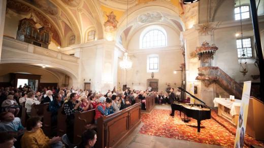 Festival Za poklady Broumovska - Kostel sv. Jiří a Martina, Martínkovice