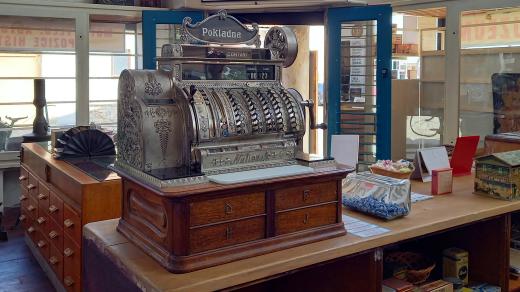 Veterán muzeum a vila Adler, Uherský Ostroh, prvorepubliková pokladna