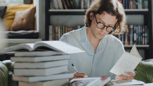 student, studium, příprava na zkoušku