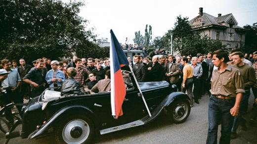 Srpen 1968 v Hradci Králové - Vrchlického ulice