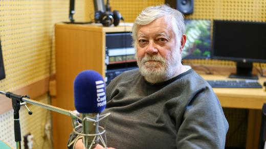 Vlastimil Zavřel