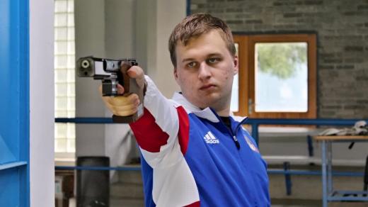 Jakub Sochor, sportovní střelec Dukly Plzeň, reprezentant a také člen Akademie individuálních sportů