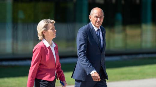 Slovinský premiér Janez Janša s šéfkou Evropské komise Ursulou von der Leyenovou