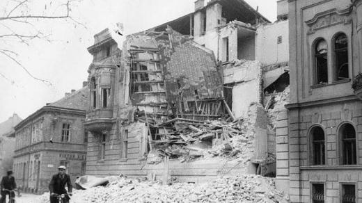 České Budějovice po bombardování