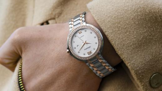 Dámské hodinky tvoří nezanedbatelný módní doplněk každé ženy (ilustrační foto)