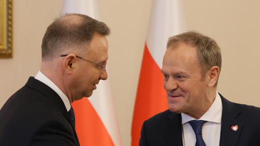 Polský prezident Andrzej Duda (vlevo) a polský premiér Donald Tusk na setkání v Prezidentském paláci ve Varšavě