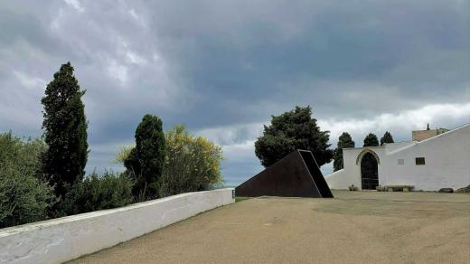 Portbou, Pamatnik W. Benjamina